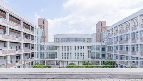 深圳实验承翰学校 - 第一教育全媒体